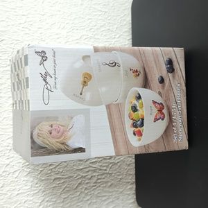 Dolly Parton Set of 4 Stoneware Fruit Bowls